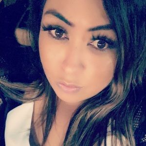 Meet your Posher, Norma